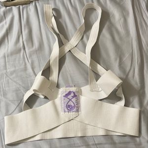 Prenatal cradle band to help support you baby bump